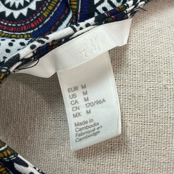 H&M Multi-colored Pencil Dress Size Medium - Picture 5 of 5